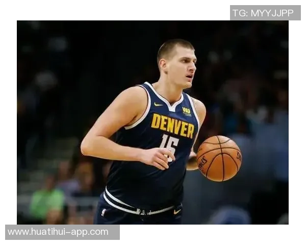 法里埃德力挺约基奇称其努力不懈新秀时期身材臃肿如今已成肌肉男 法里埃德力挺约基奇称其努力不懈新秀时期身材臃肿如今已成肌肉男